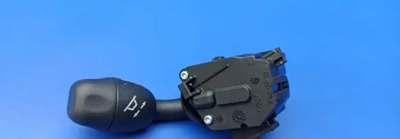 Mercedes-Benz E C207 W207 Steering wheel adjustment handle/lever 30S0149042010 SN90124103291244 71507032