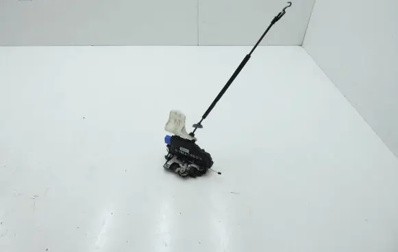 Volkswagen Caddy Front door lock 3D1837015 PA6630AGF CZWL3A00467
