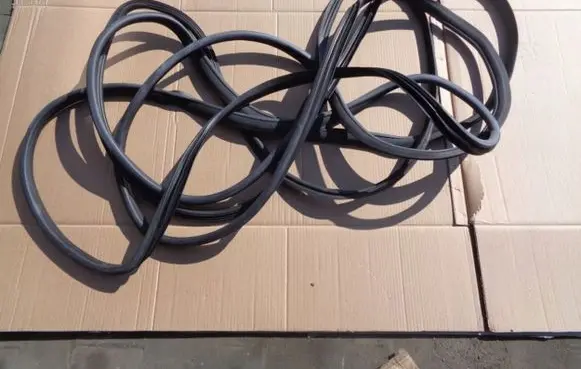 Mercedes-Benz E W212 Rubber seal loading door 