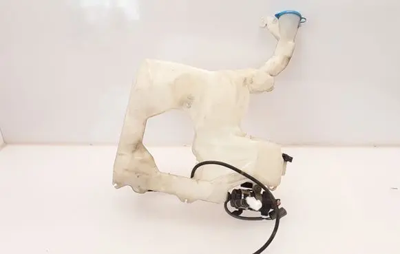 Honda CR-Z Windshield washer fluid reservoir/tank