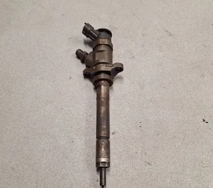 Ford Focus Fuel injector 0445110353
