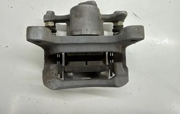 Buick Encore GX I Rear brake caliper 42782663 13532621 13532620