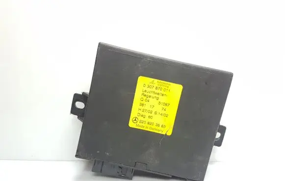 Mercedes-Benz S W220 Light module LCM 2208203026