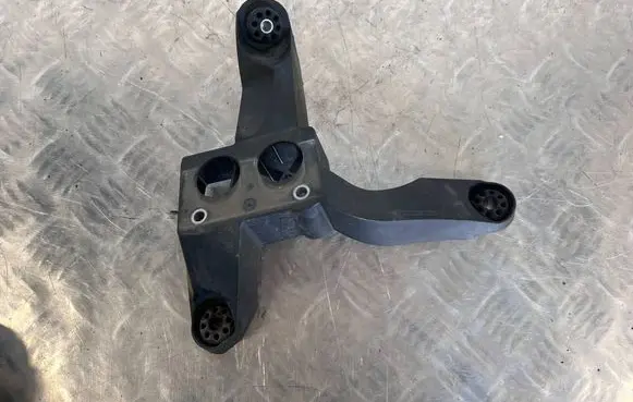 BMW X1 F48 F49 ABS pump bracket 6851604