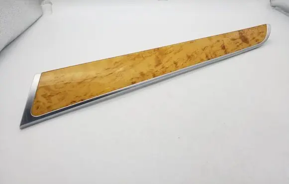 Audi A6 S6 C6 4F Front door trim bar 4F0867420B