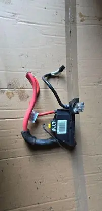 Audi A6 C7 Positive cable (battery) brak