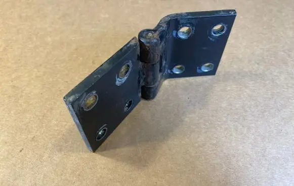 Mercedes-Benz G W461 W463 1st Gen Front door lower hinge A4637200037