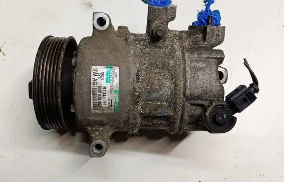 Volkswagen Scirocco Air conditioning (A/C) compressor (pump) 5N0820803T2 5N0820803 R134A1701P
