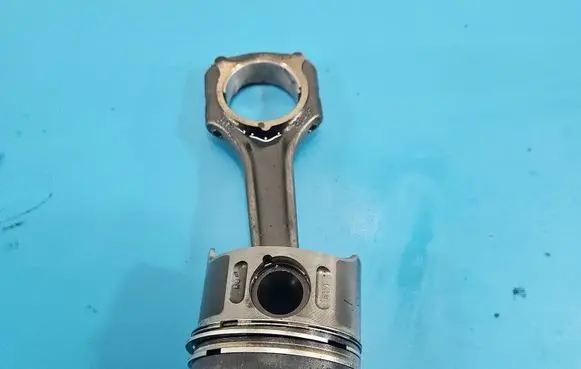 Mercedes-Benz E W211 Piston IMPRK1532509