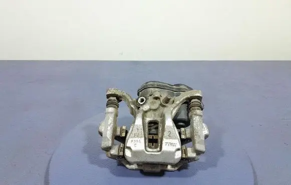 Toyota Corolla E10 Rear brake caliper 