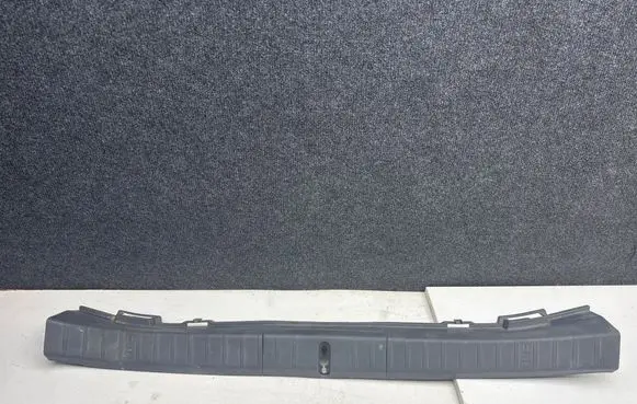 Toyota Prius (XW20) Trunk/boot sill cover protection 6471647010