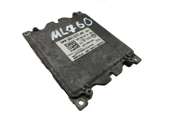 Volkswagen PASSAT B8 LED ballast control module 7PP941571AE