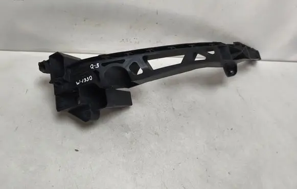 Audi Q3 8U Headlight/headlamp mounting bracket 8U0805607A