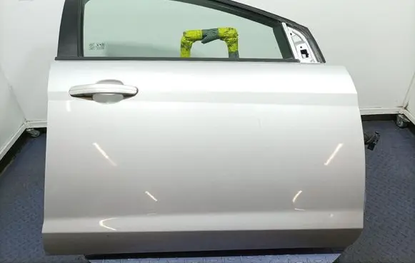 Ford Focus C-MAX Front door 