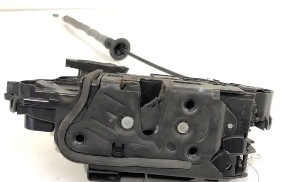Skoda Fabia Mk3 (NJ) Front door lock 5TB837015A