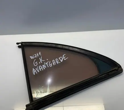 Mercedes-Benz E W211 Rear vent window glass A2117300555 2117300555