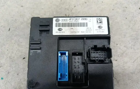 Audi A6 S6 C6 4F Comfort/convenience module 4F0907289D