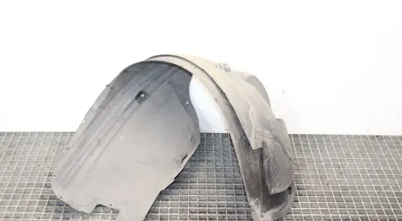 Chrysler 300 - 300C Front wheel arch liner splash guards