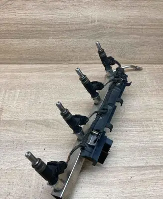 BMW 3 E90 E91 Fuel injectors set 7506158 7530420