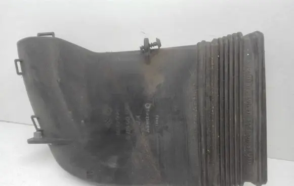 Audi A8 S8 D3 4E Air intake duct part 4E0129617S 4E0129627M