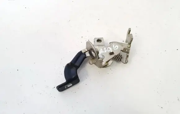 Toyota Corolla Verso AR10 Fuel tank opening switch 