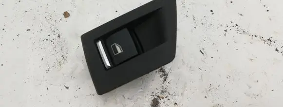 BMW 5 F10 F11 Electric window control switch 9163527