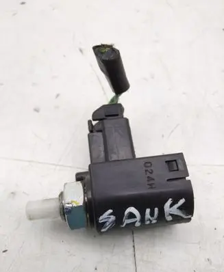 Clutch pedal sensor