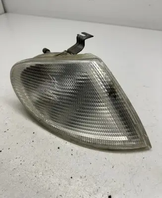 Front indicator light