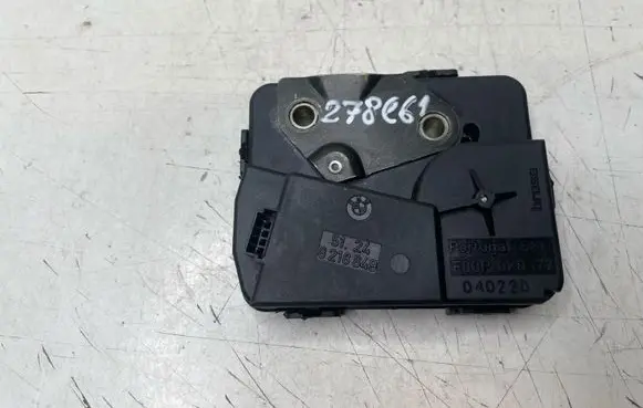 BMW 5 E60 E61 Tailgate/trunk/boot lock/catch/latch 8218849 5124