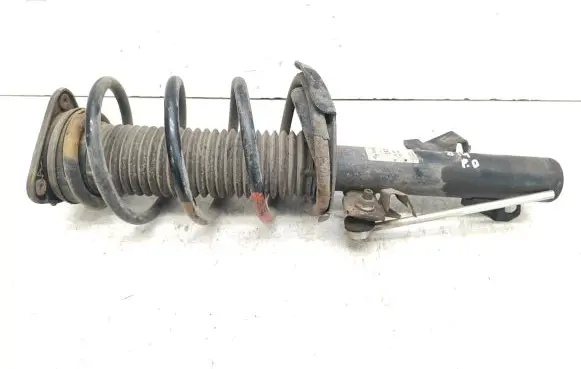 Front shock absorber with coil spring