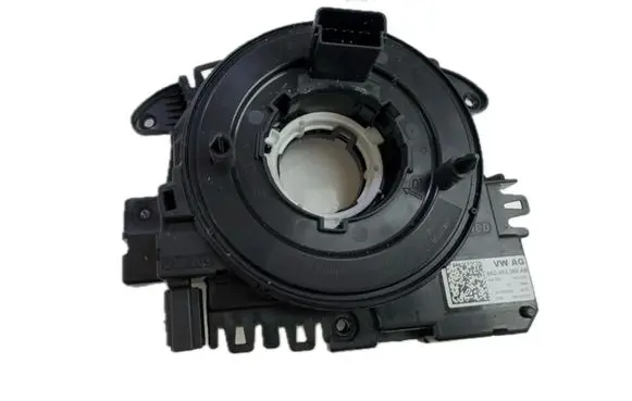 Volkswagen PASSAT B7 Tailgate/trunk/boot open switch
