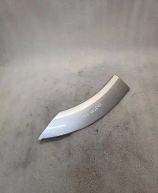 Mitsubishi Pajero Rear fender molding trim R478749