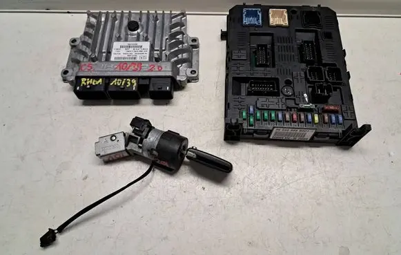 Citroen C5 Engine ECU kit and lock set 9665843380 9664058880