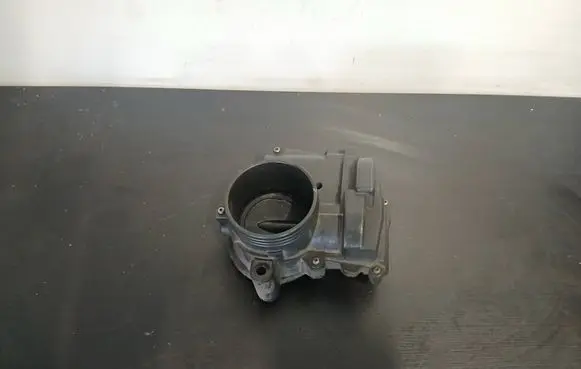 Peugeot 308 Throttle valve 757669780 A2C53279370 300908033110