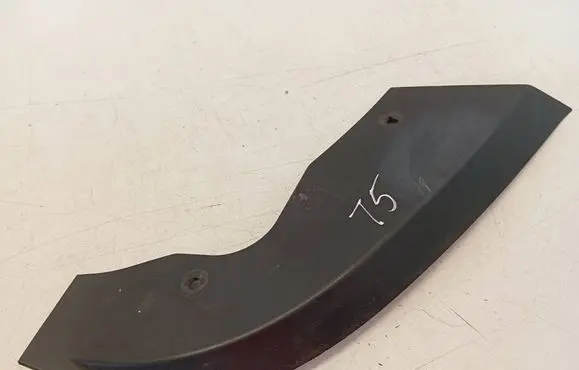 Volkswagen Multivan T5 Under headlight/headlamp trim 7H0805583