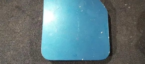 Mitsubishi Space Runner Fuel tank cap