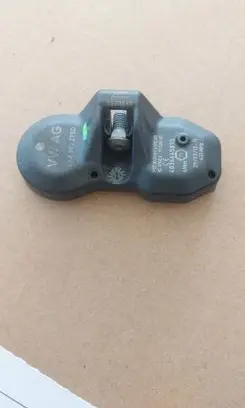 Volkswagen PASSAT B7 Tire pressure sensor 3AA907275D 4036665890