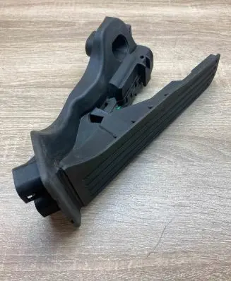 Volkswagen PASSAT B6 Accelerator throttle pedal 1K1723503L 6PV00860001