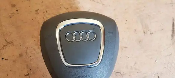 Audi A5 8T 8F Steering wheel airbag 8k0880201e