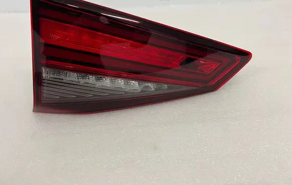 Seat Ateca Tailgate rear/tail lights 575945307F 575945307