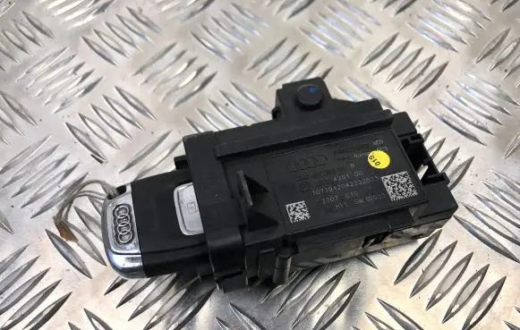 Audi A5 8T 8F Ignition lock 8K0909131B 3330420100