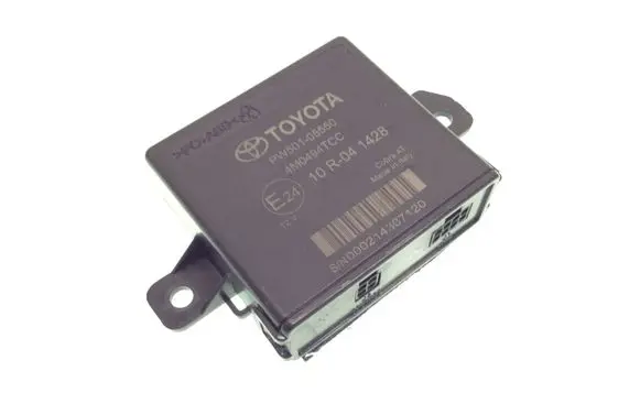 Toyota Auris E180 Other control units/modules 4M0494TCC