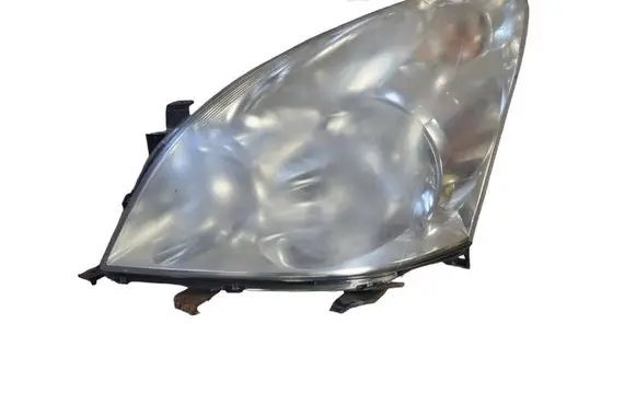 Toyota Corolla Verso AR10 Headlight/headlamp