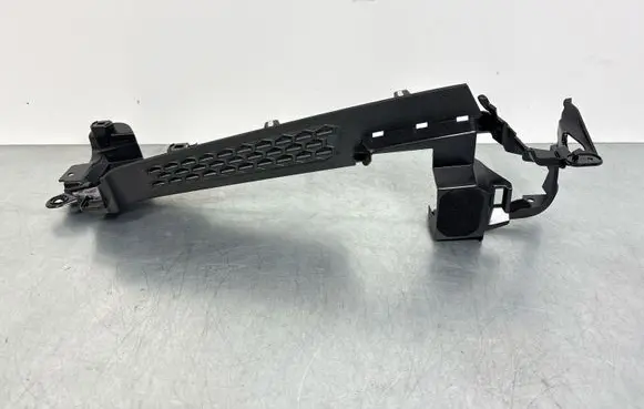 BMW 3 G20 G21 Centre console side trim rear 7450725
