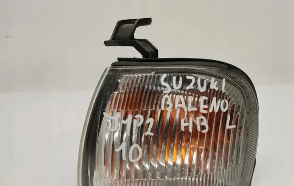Suzuki Baleno EG Front indicator light 21032018