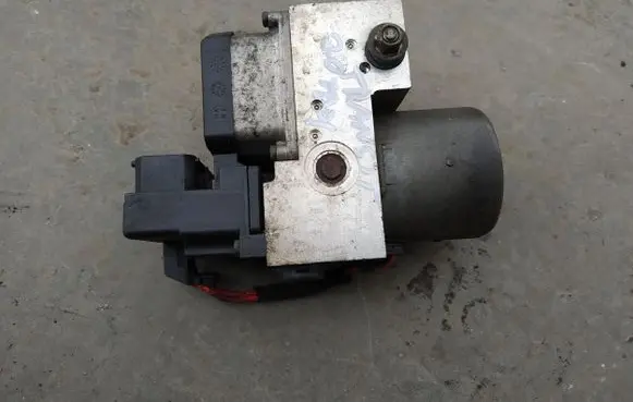 Ford Escort ABS Pump