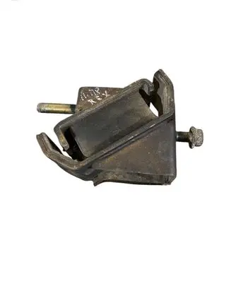 SsangYong Rexton I Engine mount bracket 2071008100