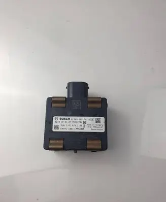 Hyundai Kona I Distronic sensor radar K499110011 0203302741 39R12746