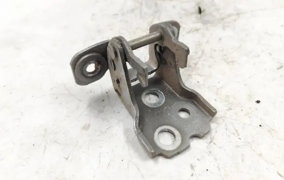 Ford Taurus Front door lower hinge 