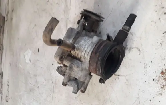 KIA Clarus Throttle body valve 